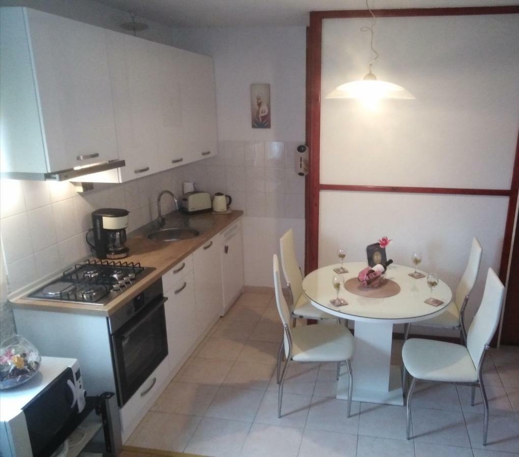 Luciana Appartement Zadar Buitenkant foto